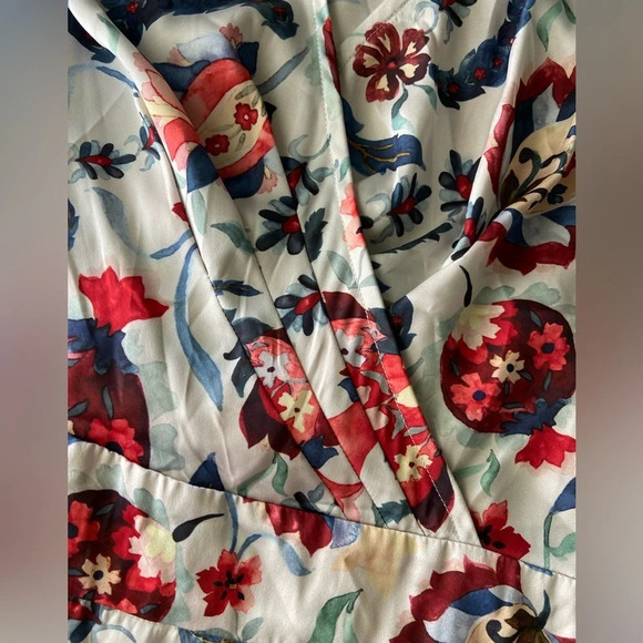 Sachin & Babi Multi Bloom Wrap Blouse Floral Sz 6 - Picture 6 of 13